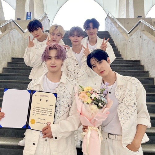 MIRAE(미래소년) - Beautiful Beautiful (Original by ONF)