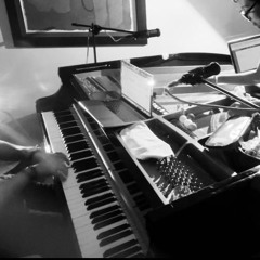 Conversaciones - Para dos pianistas en Piano preparado