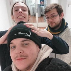 Beec - Cuccoltkápi (feat. Miko, Lászi)