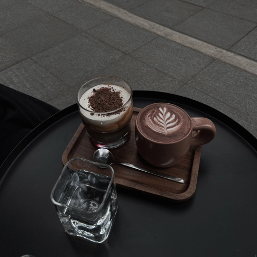 NGƯỜI QUA ĐƯỜNG | 过客 | Hoàng My (320 kbps)