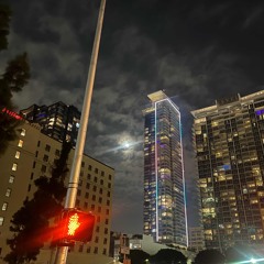 Mall (mayogeek3d X xandrzxz)