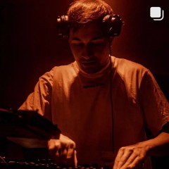WARM UP DJ SET LIVE AT BRIDGE 48 STUDIOS, SPAIN.