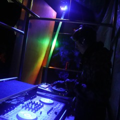 Breaks/Electro/Jackin'/Fidget 135bpm mix