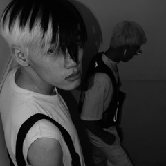 "cứ thế bước tiếp"