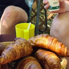 Croissant et set au chocolat 3