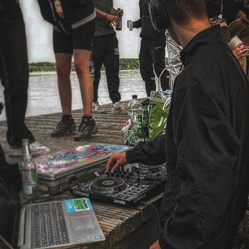 HardTechnoMix 2024 by (darīllø)