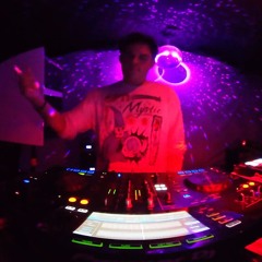 Buck Lands - Live From Crobar