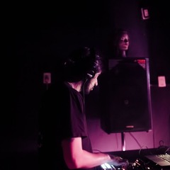 Drones Que Caen - Minimal, Acid tecno