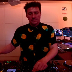 Alfonso Ares - Global Live