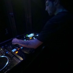 (HIT THE FLOOR REMIX) -L3WIZ/B1G H3ND0