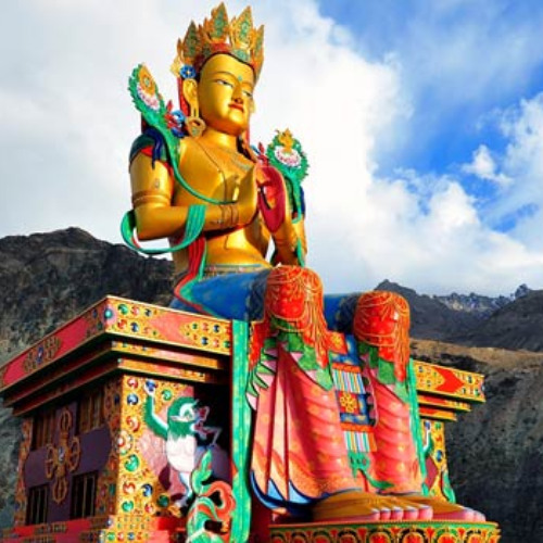 LAKSHMI3 WHILE SECURITY INSURES POPE MOBILE KALKI