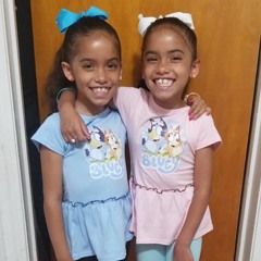 Maribeth & Daniella feat. (KingNathalia)