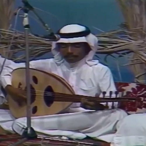 كل ما قلت بصبر عن غرامك وأتوب