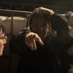 (TEKKERGÉS) 09.20  Don't speak