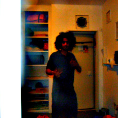 השנה (שיר לאוזניות)