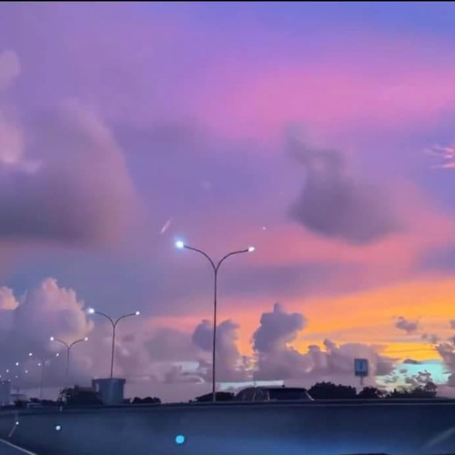 Rồi Người Đó Sẽ Yêu Em Thương Em Và Gần Em Hơn...Ai Đợi Mình Được Mãi (Lofi Ver.) - Thanh Hưng X Vux