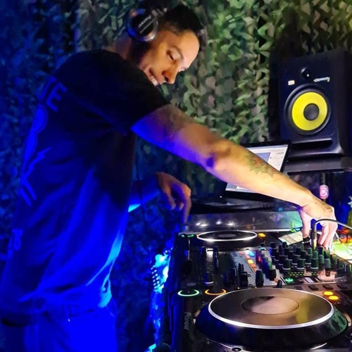 Liquiform Showcase Series Drop 40: DJ Komatose