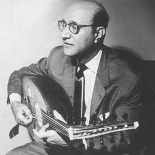 أهيم فيكِ ونار البعد تؤلمني | عود