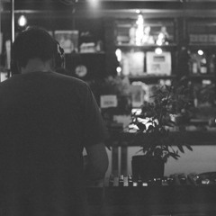 HIGH TIDE, LOW LIGHTS @RADIO.D59B