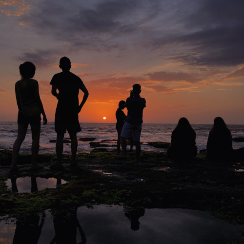 Ramai Sepi Bersama - Hindia