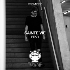 PREMIERE: Sainte Vie - Fear (Original Mix) [Akumandra]