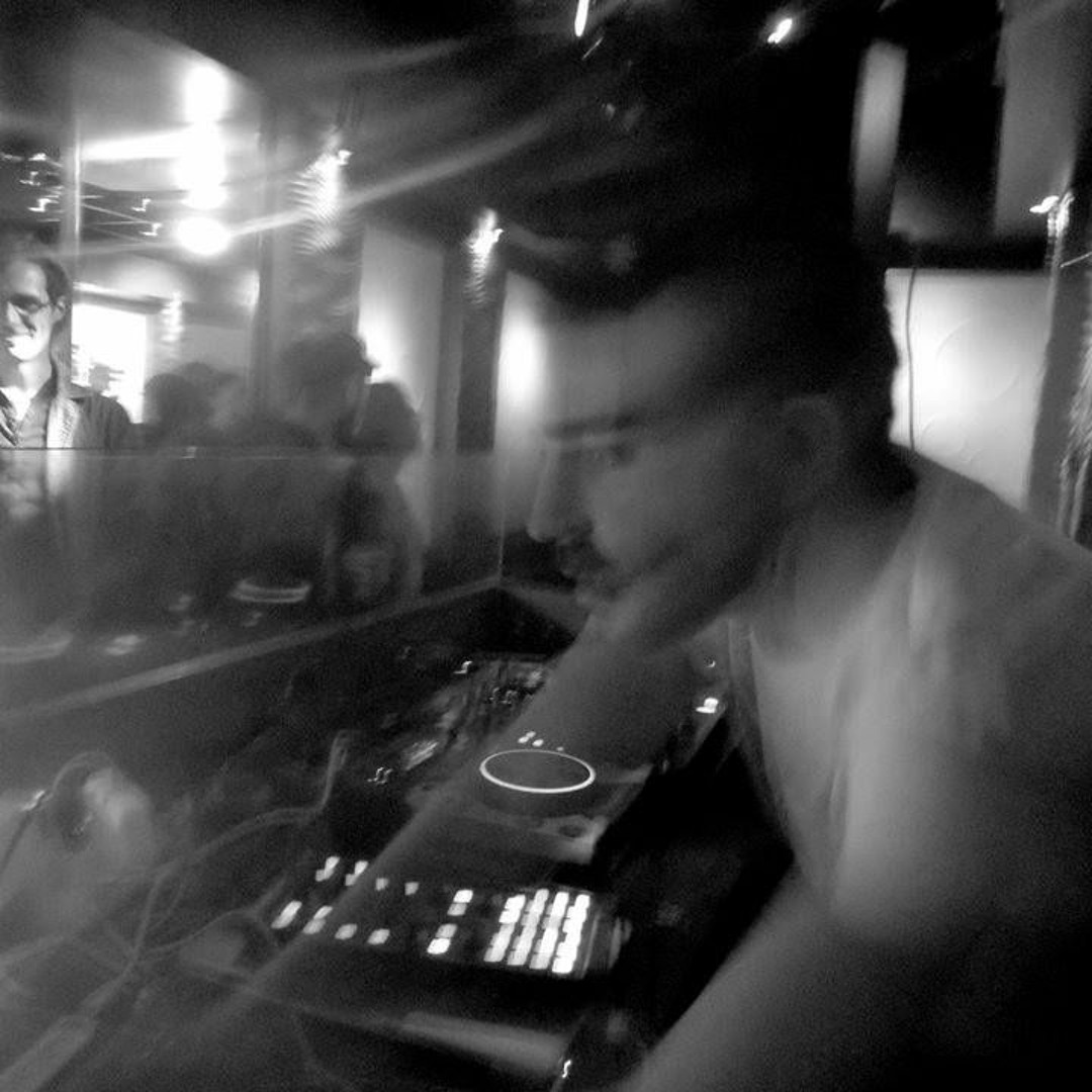 Techno DJ Set (Demo)