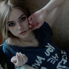 she listens 2 lana