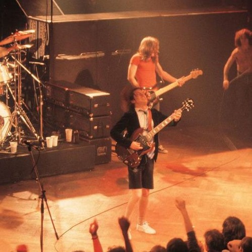 Stream Daniel Etheridge | Listen to AC/DC (live Hammersmith Odeon, 1979 ...