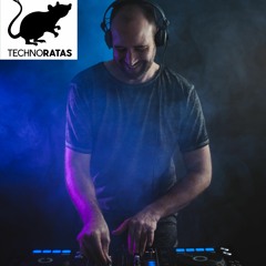 TECHNORATAS PODCAST 001 - JOSH LEUNAN