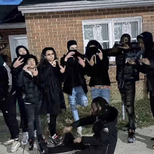 TrapHard Swag - Who Legs Faster?