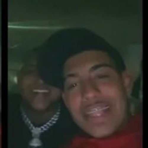 MC KA5 - O PAULINHO QUE FALOU QUE ESSA MINA É MERCENÁRIA NA XOTA ELA É RICA NO CUZINHO É MILIONÁRIA