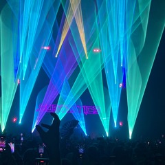 RAVE with me 🤟🏽