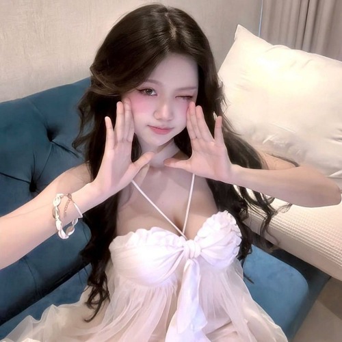 MIXTAPE HOUSELAK#1 - YÊU 5 X DANCING IN THE DARK - SET NHẠC VIỆT MIX HOT TIK TOK 2025