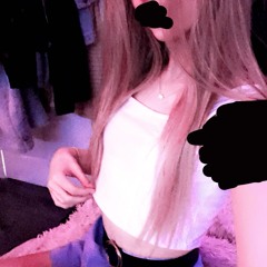 white girl~onit🥰
