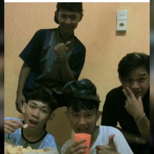 tolong aku sudah drop temasuk 3dimensi 4N7EN6 B4N6ET