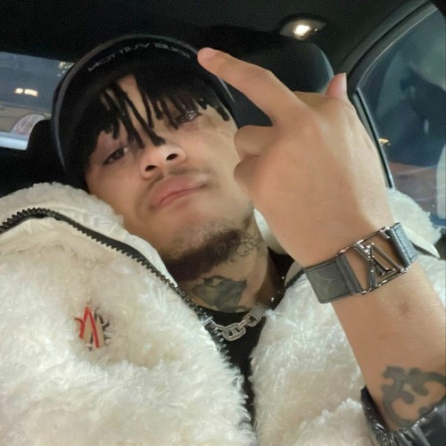 It seems like you're trying to combine a few different ideas! Let's break down what we're working with and then create a drawing lesson around it: