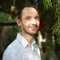 The Author's Spotlight - interview with Richard Brook