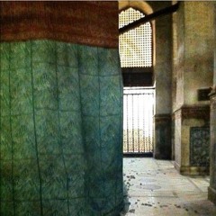 لي في المدينة أحباب