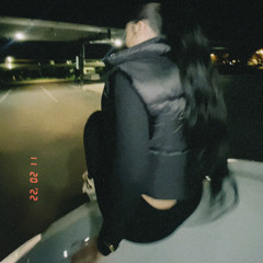 AWAY (Malia ft. blessing)