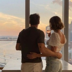 ‏مُجرد أُغنيه تعّيشك مليون شعور .
