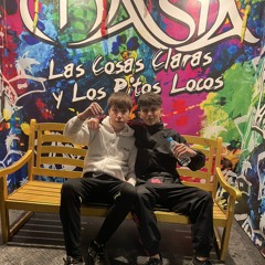 Volando por el espacio 🛸