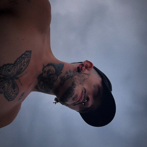 H4b3vs C0rpv5 (Prod.By Downcast)