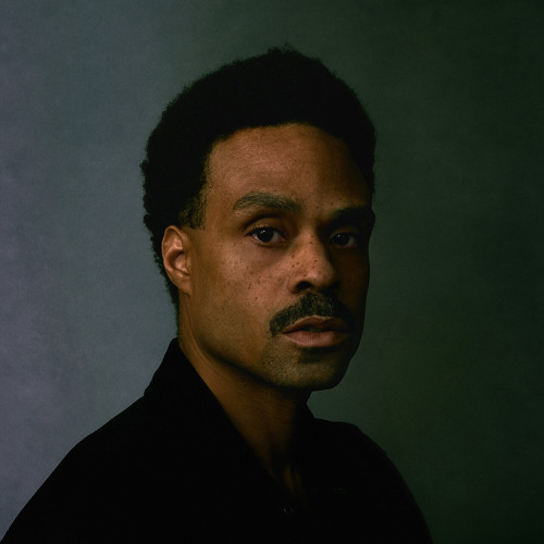 Bilal, ?uestlove, Robert Glasper, Burniss Travis - Something To Hold (Live)