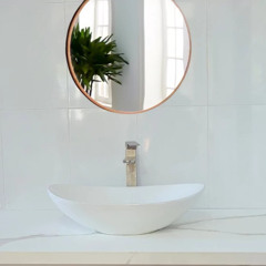 Transform Your Space with Quartz Tops Featuring Stunning Gold Accents