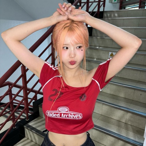 fromis_9 - Supersonic (pluggnb flip by rareeuropa)
