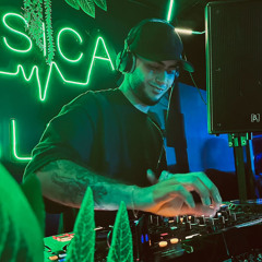 Santiago Giraldo - 28.09.24