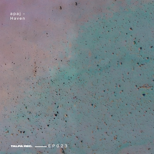 Premiere: apaj - Hiccups (Original Mix)