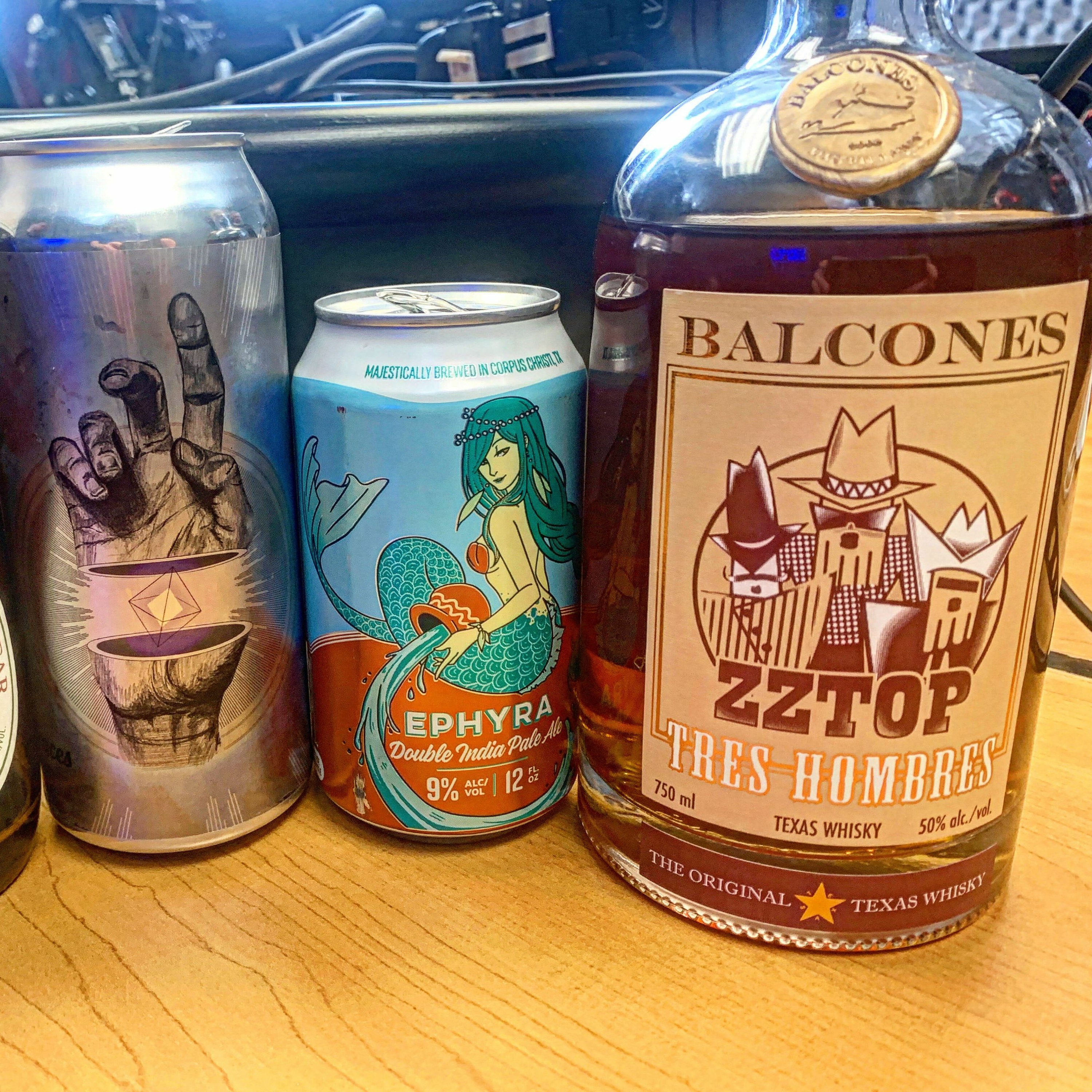 EP. #261 "Beer Can Problems & That Lil Ol Band From Texas" episode artwork