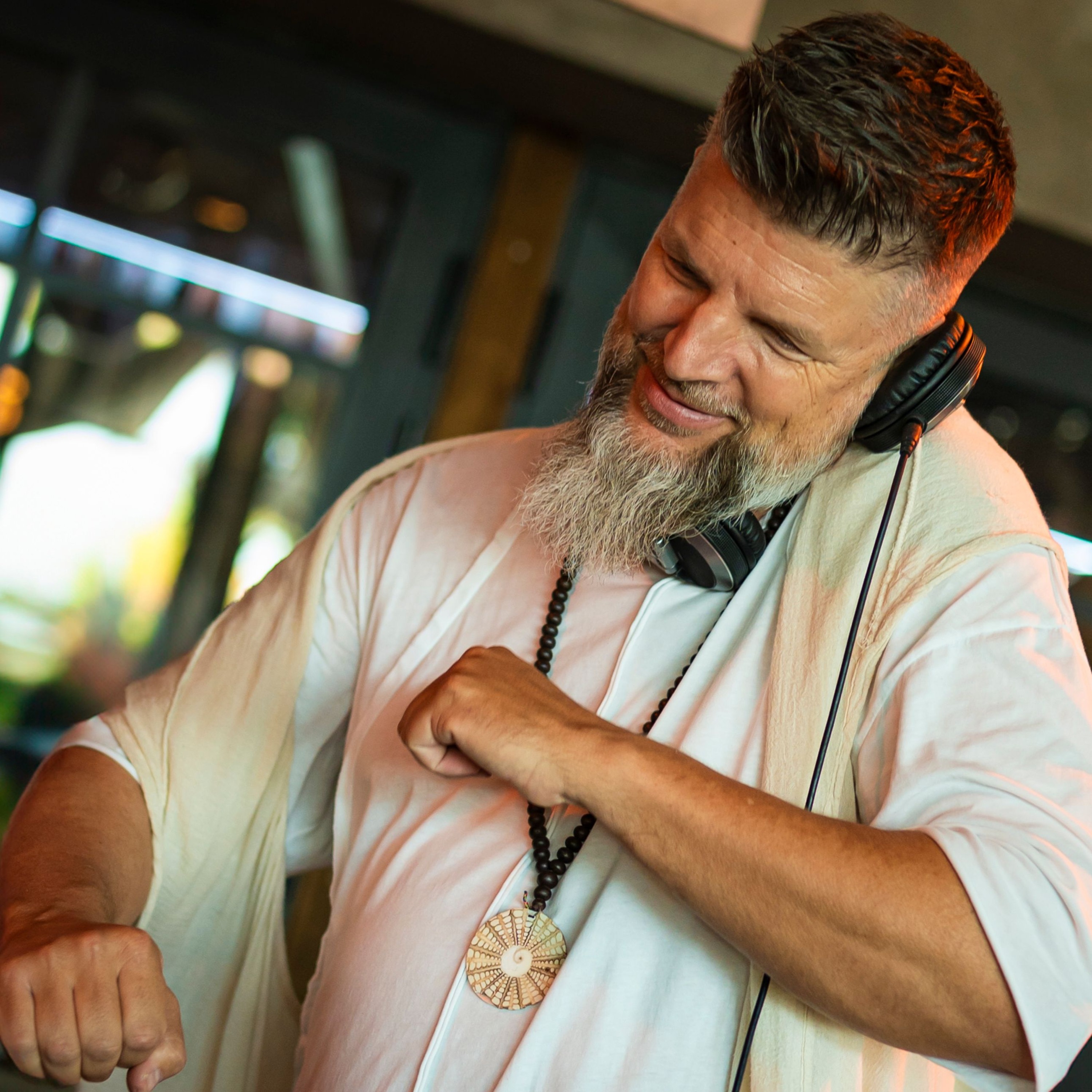 DONAES - IBIZA GLOBAL RADIO SHOW