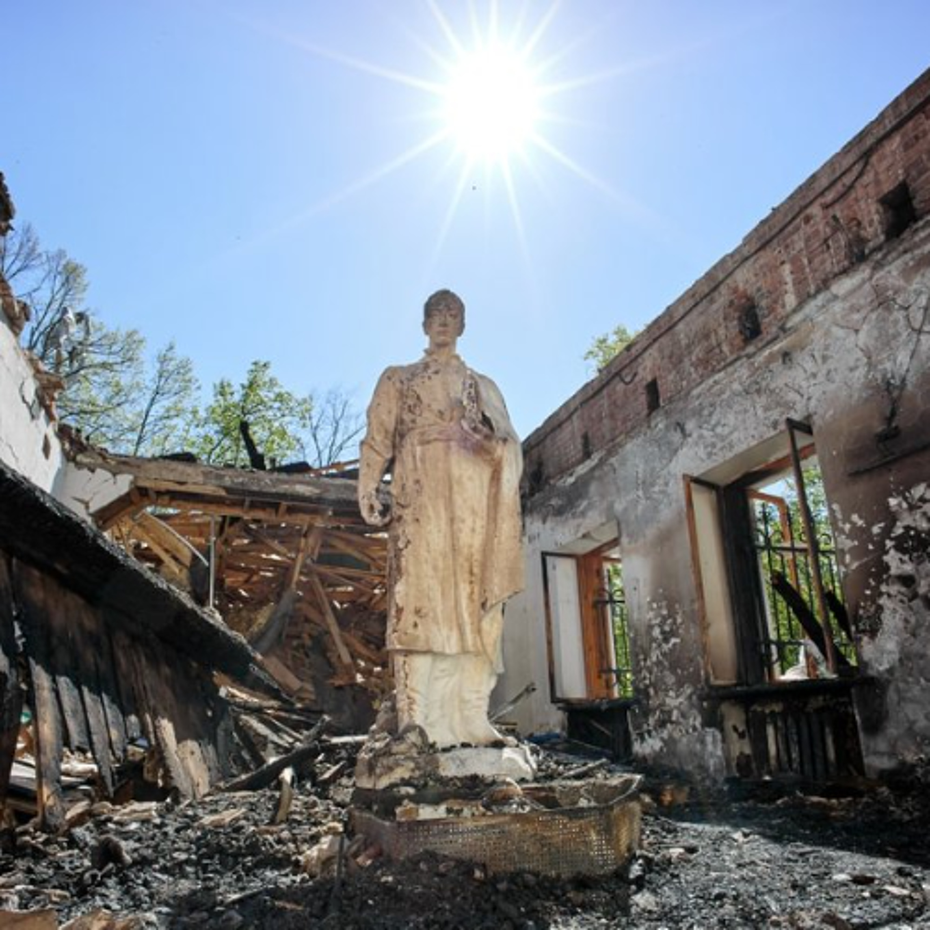 Плюндрування Вічного Міста, "бульбашка" для короля, кінець кар'єри Брандта,  Х-35 по українській спадщині | Той День Коли: 6 травня